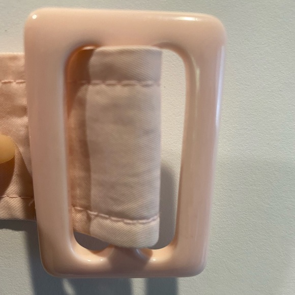 Light pink Irving Samuel trench coat with belt from around the 1770s-1980s - Picture 3 of 7